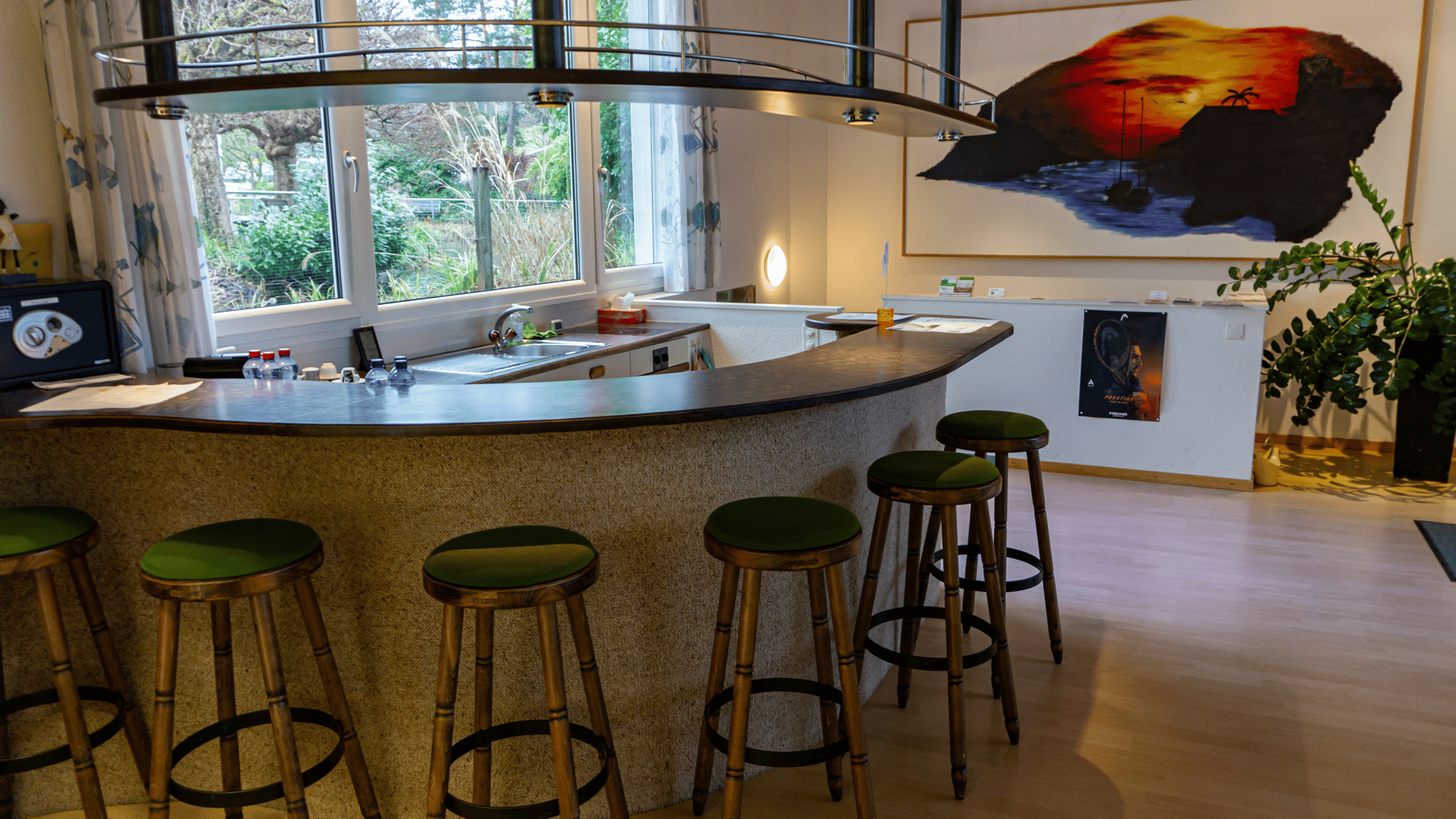 Aufenthaltsraum / Bar