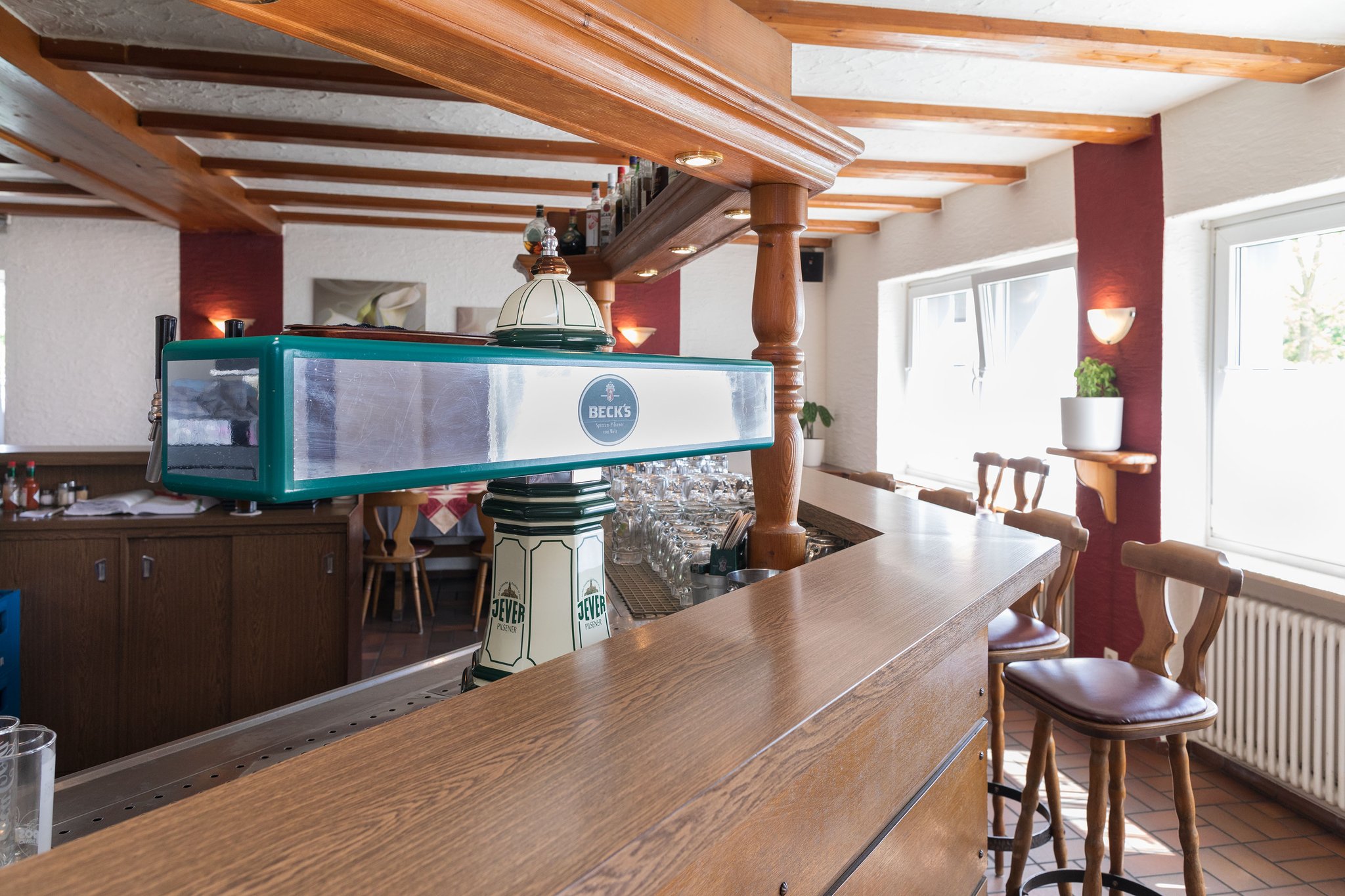 Oder nehmt gerne Platz am Tresen