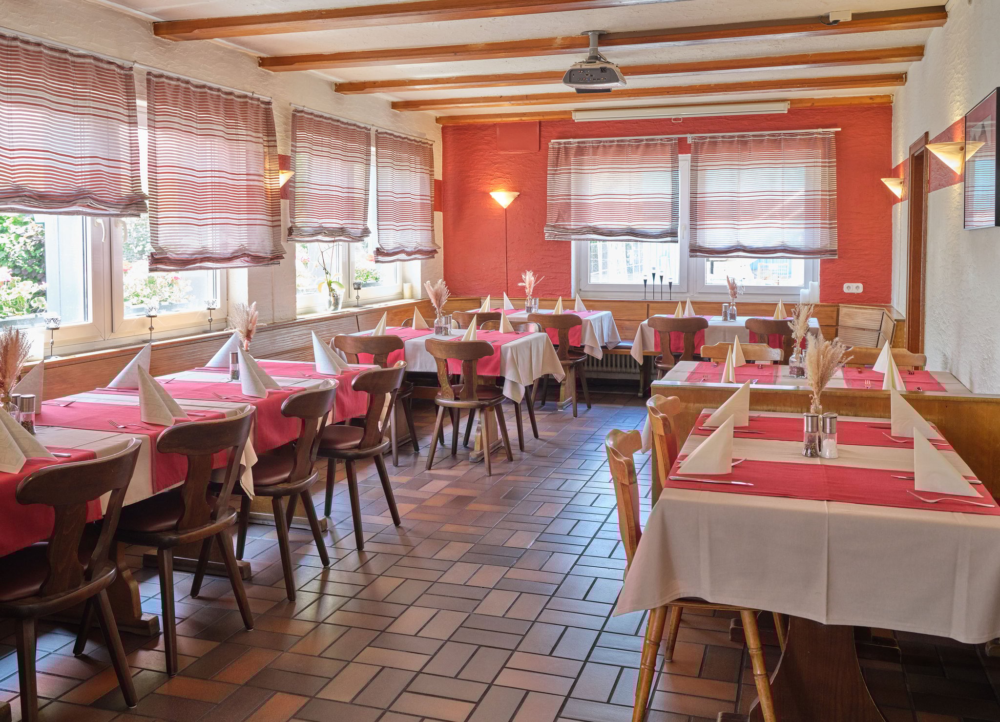 Bei uns finden auch große Gesellschafen einen Platz