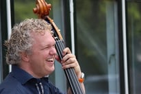 Contrabas Melvin Konings