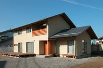 中条の家Ⅰ（松本市）・そとん壁・中霧島壁・根羽杉の家