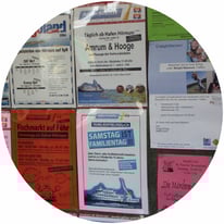 Eine Auswahl an Veranstaltungsplakaten auf Sylt. Schiffsreisen, Ortsführungen und Konzerte.