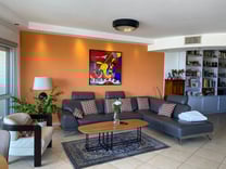 Non disponible actuellement