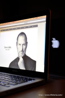 本日のアップル社のトップページ。