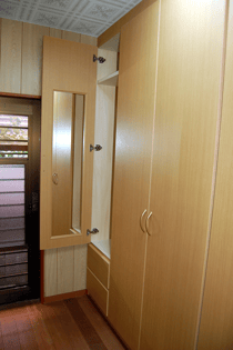 壁面収納棚完成