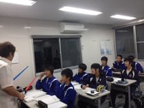 ライトセーバーを持つ塾超