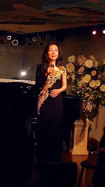 友納あけみさん