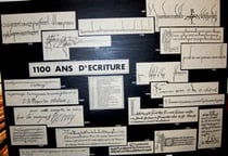 tableau de l'écriture à Montolieu (Aude)