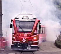 Noch Stunden später stieg beissender Rauch aus den wohl verglühten elektronischen Komponenten auf.