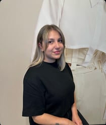 Ceren Özgür Sprachen: Deutsch und Türkisch