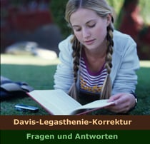 Symbolbild: Mädchen liest im Park