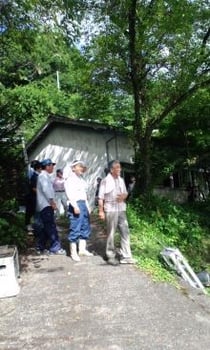 エキストラに挑戦する傍示地区の住民の皆さん