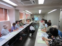 実際の映像を映しながら