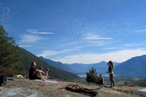 Felsplatte mit fantastischer Aussicht