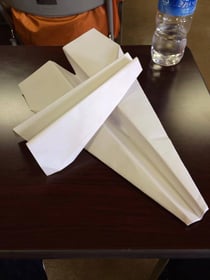 紙飛行機