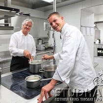 Gourmetrestaurant VIVANDA (15 GaultMillau Punkte) im ehemaligen Kuhstall: IN LAIN Hotel Cadenau in Brail/GR