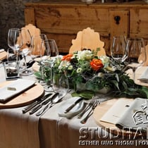 Gourmetrestaurant VIVANDA (15 GaultMillau Punkte) im ehemaligen Kuhstall: IN LAIN Hotel Cadenau in Brail/GR