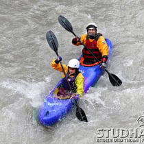 Die Simme oberhalb des Kraftwerks Erlenbach im Simmental