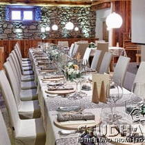 Gourmetrestaurant VIVANDA (15 GaultMillau Punkte) im ehemaligen Kuhstall: IN LAIN Hotel Cadenau in Brail/GR