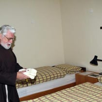 Père André nahm es nicht so streng mit dem Gelüpte