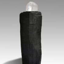 2024 - Haus mit Stufen, H: 160 cm