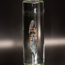 Cometa colorata, 2023, Höhe 39 cm, Durchmesser 13 cm