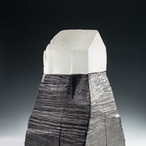 2024 - Haus auf Berg, H: 180 cm