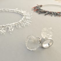 Objekt Colliers und Ringe, 925 Silber, Glas