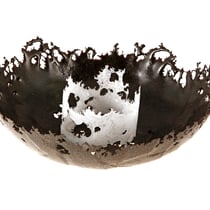 Black and White - 2016, H 8cm D 26cm