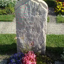 Grabstein / Marmor Nr. 18