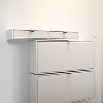 Montagebeispiel: 2 Module und 1 Schubladenmodul, Lackierung: Weiss