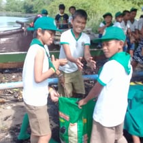地域の学校と一緒に