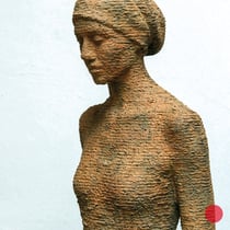 bruno walpoth, "giuana", no. 6/6, 2018, 67 x 42 x 25 cm, bronze – erlas galerie