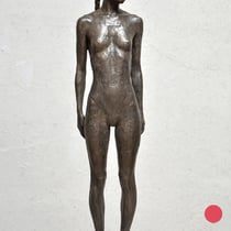 bruno walpoth, "marlene", 2016, 57 x 13 x 14 cm, bronze – erlas galerie