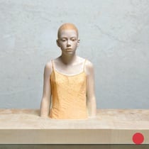 bruno walpoth, "nadia",  AP, 2017, 27 x 46 x 33 cm, ahorn (maple)/acrylic– erlas galerie