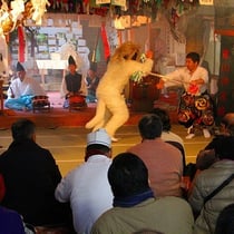 黒塚（くろづか）