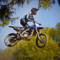 Photographie de sport motocross compétition championnats nationaux et internationaux 