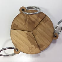 llavero madera personalizado