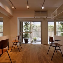 オーク 幅広 150巾 無垢フローリング 美容室 施工例 アンドウッド andwood