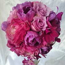 ￥12000（ブートニア込） 21x19x19　ラウンドカラーブーケ