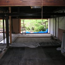 パブリックスペース改装中