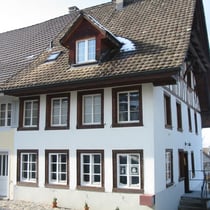 Einfamilienhaus in Hausen a.A., Schulhausstrasse 2