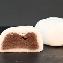 上用饅頭　 1個　￥150円（当日予約注文可）