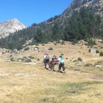 Randonnée en joëlette dans le Néouvielle
