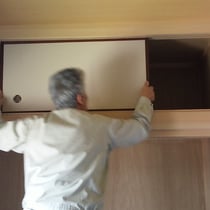 新ふすまの建付、調整。