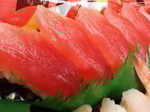 デリバリー　千代田区隼町