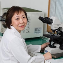 PINK CROSS　　ピンクリボン大分 代表　中澤有里