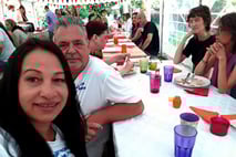 cena benéfica, gala benéfica, brasil, donaciones, niños de la calle, ayuda a los niños, peter rieser, niños de la calle, biblia, niños necesitados, jesús vive