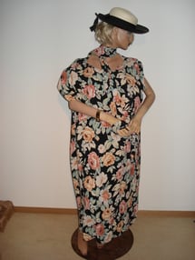 Blumenkleid, Gr.XL/XXL, Fr.29.-