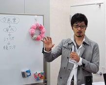 お気軽に講話・講義の相談依頼ができるマルチクリエイターYORIYASU